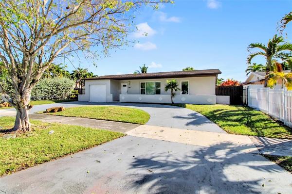 South Miami Heights Residential, 19311 SW 118th Ave, South Miami Heights, Florida 33177, image 2