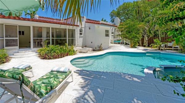 Hollywood Lakes, 1601 Washington St, Hollywood, Florida 33020, image 1