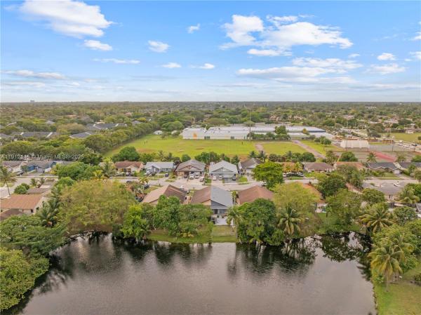 North Lauderdale Estates, 1221 SW 75th Ave, North Lauderdale, Florida 33068, image 1