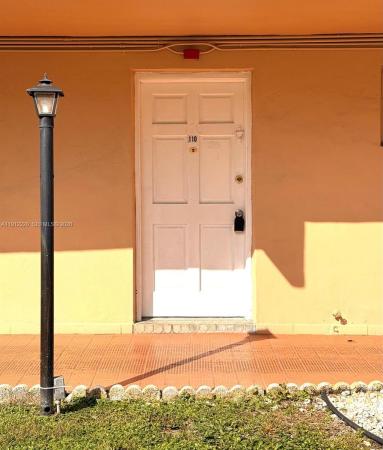 1301 NE 191st St #F110, Unincorporated Dade County, Florida 33179, image 1