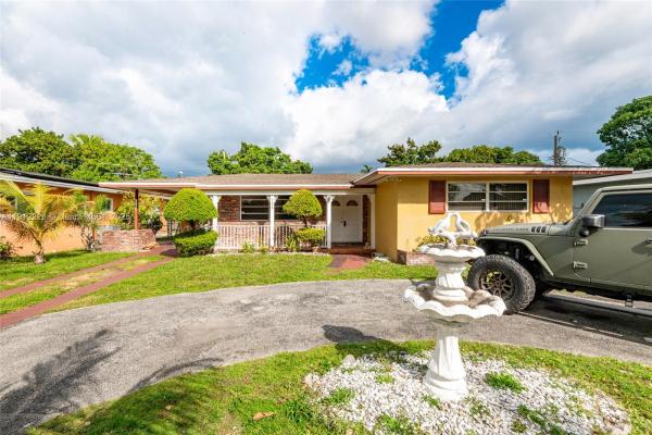 1155 NE 110th St, Miami, Florida 33161, image 1