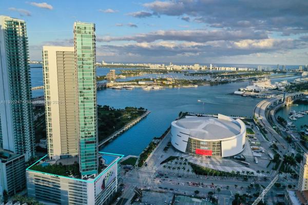 MarinaBlue, 888 Biscayne Blvd #4007, Miami, Florida 33132, image 1