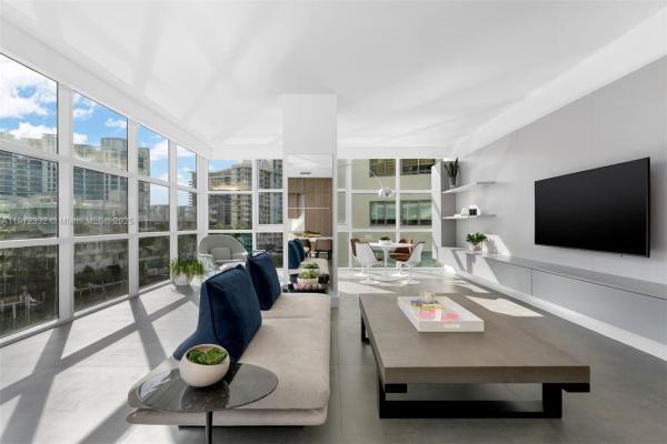 Spear At Aqua, 6103 Aqua Ave #504, Miami Beach, Florida 33141, image 1