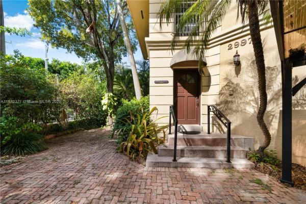 2997 Day Ave, Miami, Florida 33133, image 2