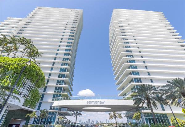 The Bentley Bay South, 520 West Ave #1102, Miami Beach, Florida 33139, image 2