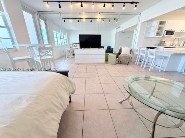 The Decoplage, 100 Lincoln Rd #1220, Miami Beach, Florida 33139, image 2