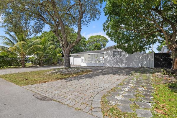 Miramar Park, 7753 Dilido Blvd, Miramar, Florida 33023, image 2