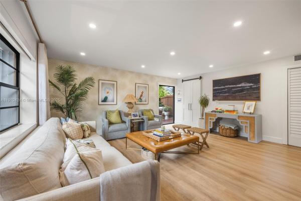  #A83, Unincorporated Dade County, Florida 33173, image 1