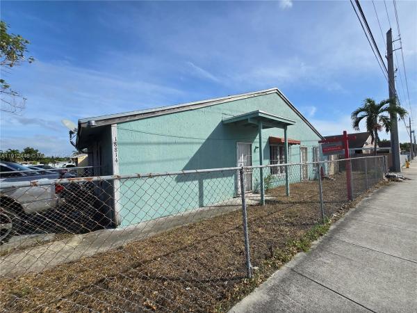 Kings Gardens, 18814 NW 46th Ave, Miami Gardens, Florida 33055, image 1