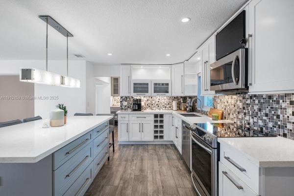 Heftler Homes Sunset Park, #, Kendall, Florida 33173, image 3