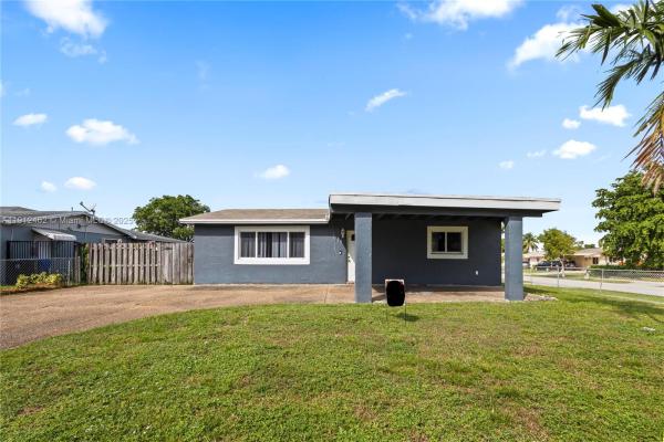 Fort Lauderdale No HOA, 2601 NW 22nd St, Fort Lauderdale, Florida 33311, image 2