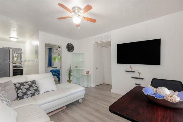 2524 Hayes St #9, Hollywood, Florida 33020, image 3