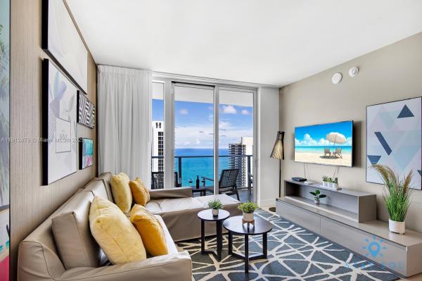 Hallandale Beach, Florida 33019, image 1