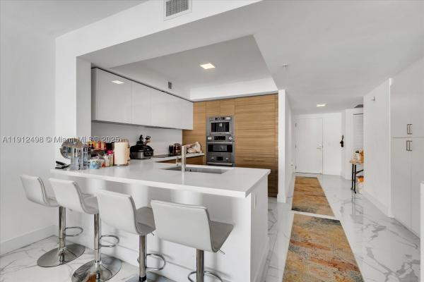 Parque Towers, 300 Sunny Isles Blvd #4-1203, Sunny Isles Beach, Florida 33160, image 2