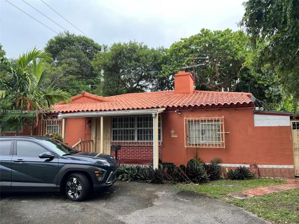 4300 SW 11th St, Unincorporated Dade County, Florida 33134, image 1