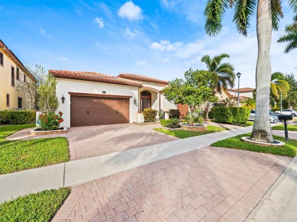 8771 NW 41st St, Hollywood, Florida 33024, image 1