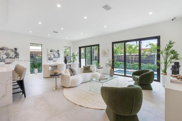 Livermore Estates, 1814 Middle River Dr, Fort Lauderdale, Florida 33305, image 1