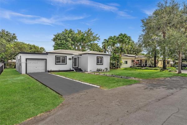 Homedale, 141 NW 89th St, El Portal, Florida 33150, image 2