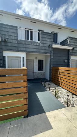 South Kendall Townhomes, 25308 SW 135th Ave, Princeton, Florida 33032, image 1