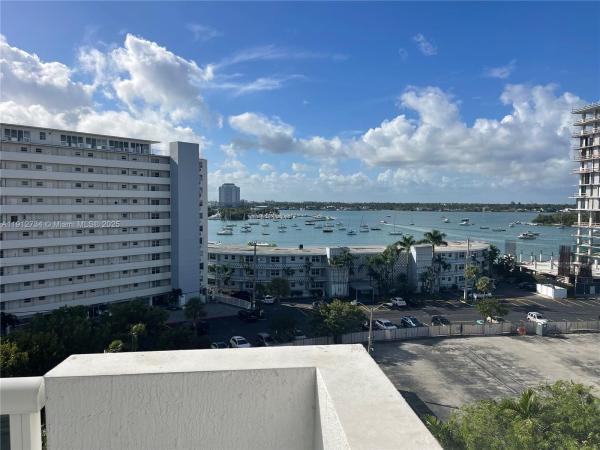 360, 7900 Harbor Island Dr #720, North Bay Village, Florida 33141, image 2