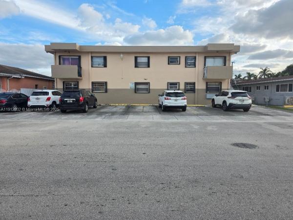 340 W 19th St 1 #9, Hialeah, Florida 33010, image 1
