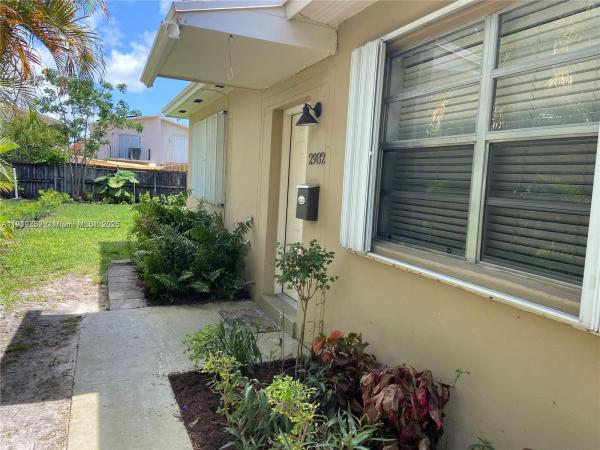 The Pines, 2980 SW 25th St #2, Miami, Florida 33133, image 1