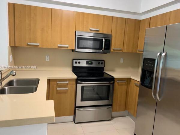 Bahia Biscayne, 471 NE 25th St #301, Miami, Florida 33137, image 1