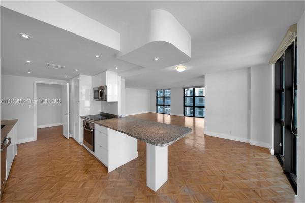 Towers Of Key Biscayne, 1111 Crandon Blvd #A1107, Key Biscayne, Florida 33149, image 1