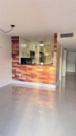 15610 SW 80th St #J-104, Unincorporated Dade County, Florida 33193, image 1