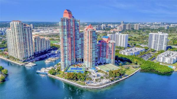 Hidden Bay, 3370 NE 190th St #804, Aventura, Florida 33180, image 2