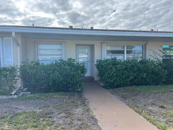 Boca Lakes, 8838 Bella Vista Dr #343, Boca Raton, Florida 33433, image 1