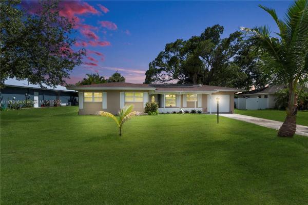 Cape Coral, 246 Se 44th St, Cape Coral, Florida 33904, image 1