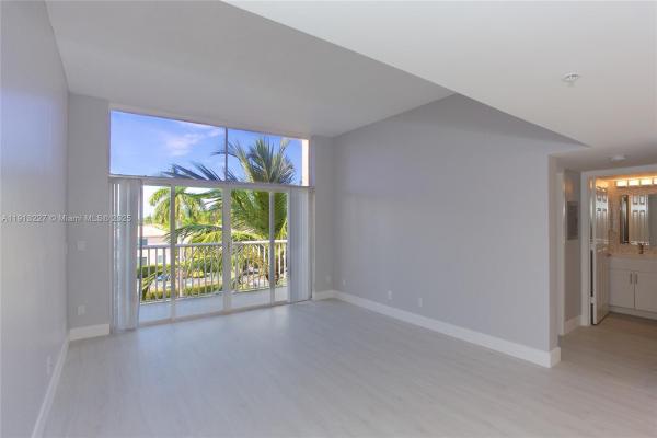 Sheridan East, 1350 SE 3rd Ave #404, Dania Beach, Florida 33004, image 2