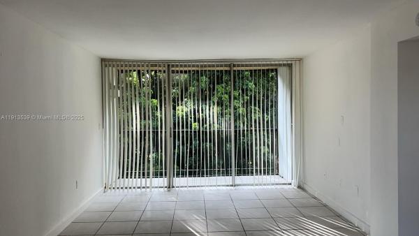 8860 Fontainebleau Blvd #403, Miami, Florida 33172, image 1