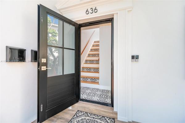 Biltmore, 636 Malaga Ave #2, Coral Gables, Florida 33134, image 1