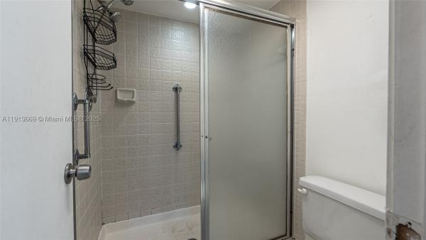Karanda Village 7, 4133 S Carambola Cir S #G203, Coconut Creek, Florida 33066, image 2