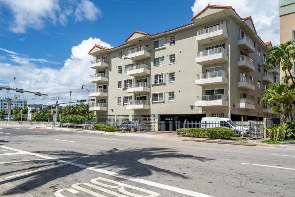 Lake Beach Club, 2600 Collins Ave #308, Miami Beach, Florida 33140, image 1