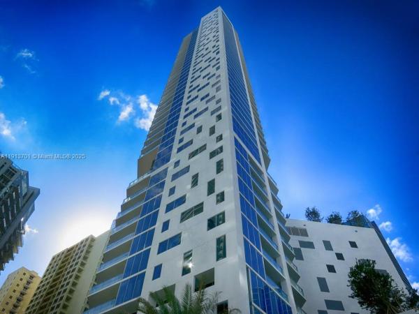 Brickell House, 1300 Brickell Bay Dr #1110, Miami, Florida 33131, image 1