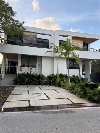 Tropical Isle Homes, 570 Fernwood Rd, Key Biscayne, Florida 33149, image 1