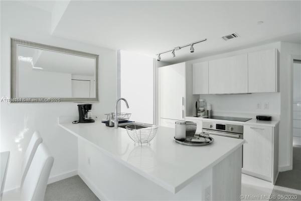 Paraiso Bayviews, 501 NE 31st St #1208, Miami, Florida 33137, image 1