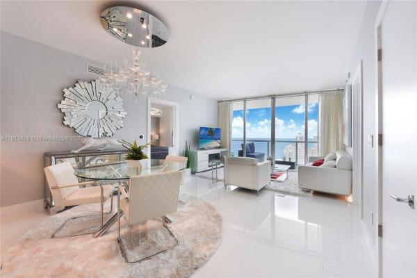 Icon Brickell Tower 2, 495 Brickell Ave #4505, Miami, Florida 33131, image 1