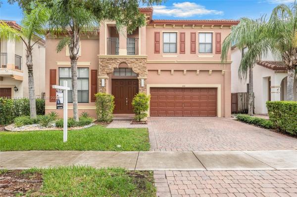 642 SE 37th Pl, Homestead, Florida 33033, image 1