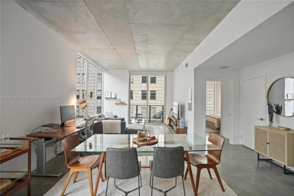 Centro, 151 SE 1st St #502, Miami, Florida 33131, image 2
