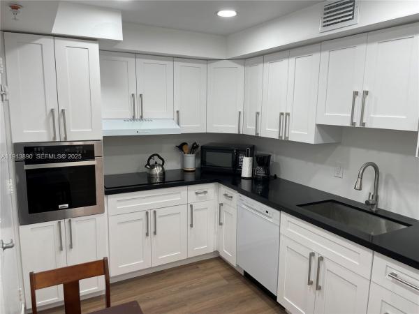 The Tides On Hollywood Beach, 3801 S Ocean Dr #11T, Hollywood, Florida 33019, image 2