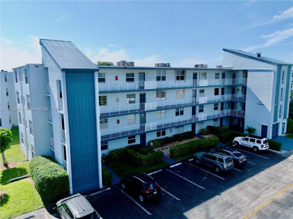 Palm Springs 2, 7690 NW 18th St #303, Margate, Florida 33063, image 1