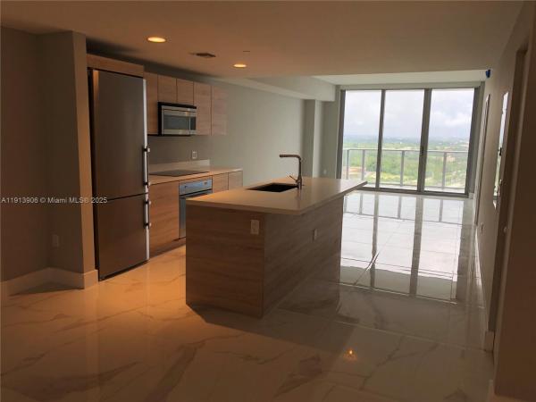 The Harbour North Tower, 16385 Biscayne Blvd #3003, North Miami Beach, Florida 33160, image 2