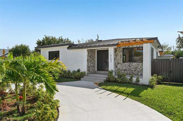 5152 SW 6th St, Miami, Florida 33134, image 1