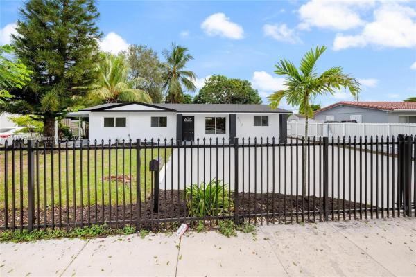 4932 NW 173rd Dr, Miami Gardens, Florida 33055, image 1