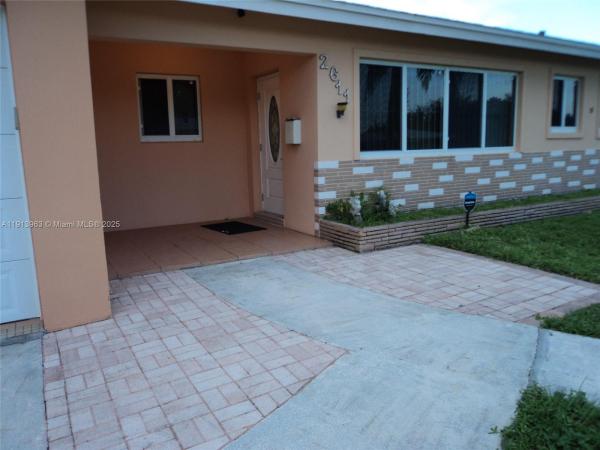 South Hollywood, 2611 Rodman St, Hollywood, Florida 33020, image 3