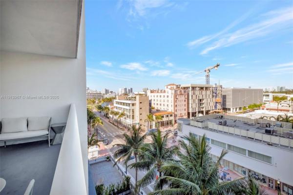 Roney Palace, 2301 Collins Ave #634, Miami Beach, Florida 33139, image 2